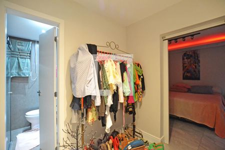 Apartamento à venda com 82m², 2 quartos e 1 vagaCloset