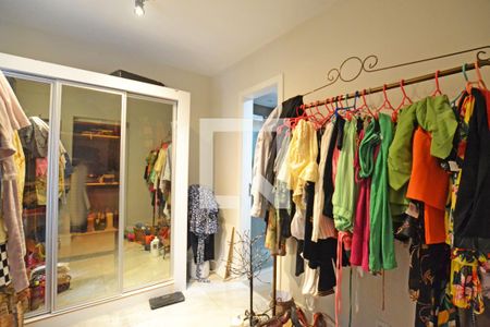 Apartamento à venda com 82m², 2 quartos e 1 vagaCloset