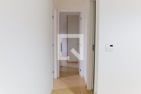 Corredor de apartamento para alugar com 2 quartos, 64m² em Campestre, Santo André