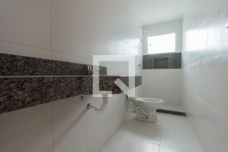 Casa de condomínio à venda com 169m², 3 quartos e 6 vagas Casa de condomínio à venda com 169m², 3 quartos e 6 vagasBanheiro Social