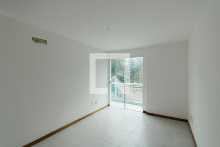 Casa de condomínio à venda com 169m², 3 quartos e 6 vagas Casa de condomínio à venda com 169m², 3 quartos e 6 vagasQuarto 2