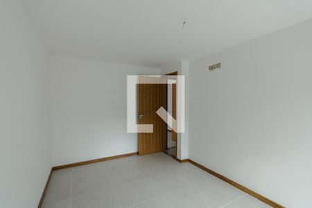 Casa de condomínio à venda com 169m², 3 quartos e 6 vagas Casa de condomínio à venda com 169m², 3 quartos e 6 vagasQuarto 2