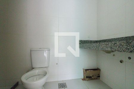 Casa de condomínio à venda com 169m², 3 quartos e 6 vagas Casa de condomínio à venda com 169m², 3 quartos e 6 vagasBanheiro da Suíte