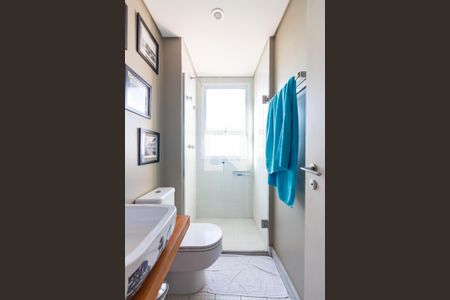 Apartamento à venda com 187m², 3 quartos e 3 vagasBanheiro da Suíte 2