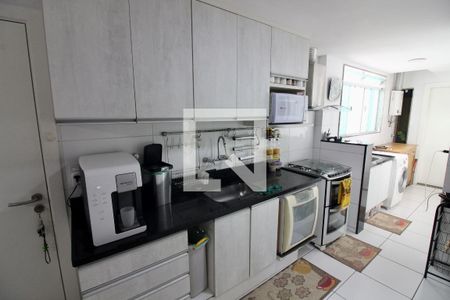Apartamento à venda com 187m², 4 quartos e 4 vagas Apartamento à venda com 187m², 4 quartos e 4 vagasCozinha