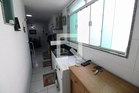 Apartamento à venda com 187m², 4 quartos e 4 vagas Apartamento à venda com 187m², 4 quartos e 4 vagasÁrea de Serviço