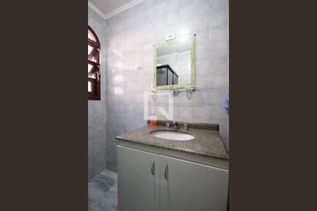 Casa à venda com 137m², 2 quartos e 2 vagas Casa à venda com 137m², 2 quartos e 2 vagasBanheiro 2