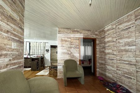 Sala  de casa à venda com 3 quartos, 120m² em São José, Canoas