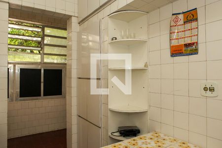 Casa à venda com 85m², 3 quartos e 1 vaga Casa à venda com 85m², 3 quartos e 1 vagaCozinha