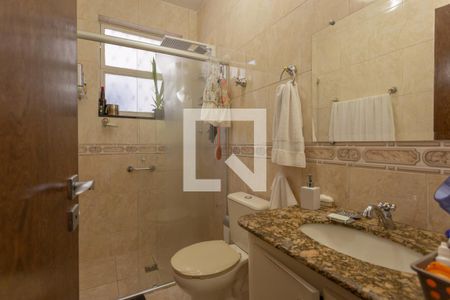 Apartamento à venda com 134m², 3 quartos e 1 vaga Apartamento à venda com 134m², 3 quartos e 1 vagaBanheiro da Suíte