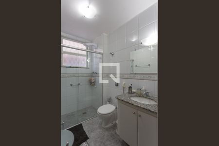 Apartamento à venda com 134m², 3 quartos e 1 vaga Apartamento à venda com 134m², 3 quartos e 1 vagaBanheiro