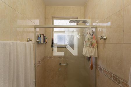 Apartamento à venda com 134m², 3 quartos e 1 vaga Apartamento à venda com 134m², 3 quartos e 1 vagaBanheiro da Suíte