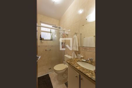 Apartamento à venda com 134m², 3 quartos e 1 vaga Apartamento à venda com 134m², 3 quartos e 1 vagaBanheiro da Suíte