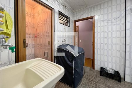 Casa à venda com 163m², 3 quartos e 6 vagasÁrea de Serviço