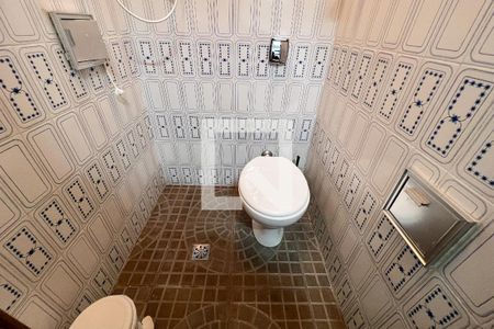 Casa à venda com 163m², 3 quartos e 6 vagasBanheiro de serviço