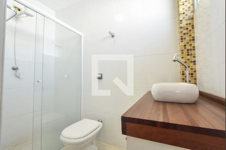 Casa à venda com 142m², 3 quartos e 2 vagasBanheiro Suíte 01