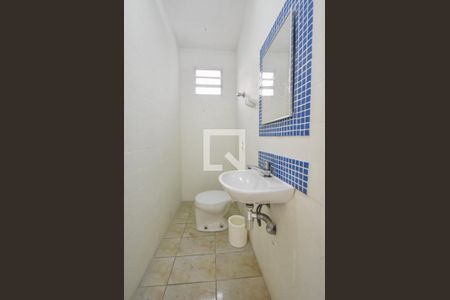 Casa à venda com 142m², 3 quartos e 2 vagasLavabo