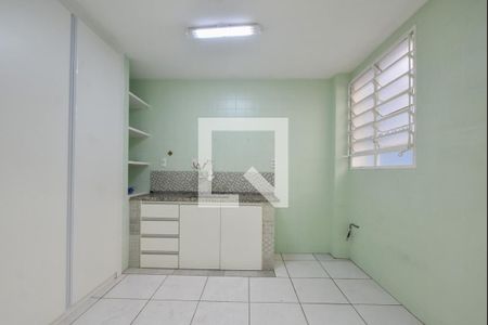 Casa à venda com 142m², 3 quartos e 2 vagasCozinha 
