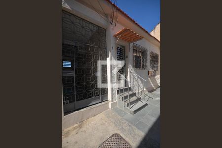 Casa para alugar com 85m², 2 quartos e 1 vagaFachada