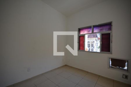 Quarto 1 de casa para alugar com 2 quartos, 85m² em Oswaldo Cruz, Rio de Janeiro