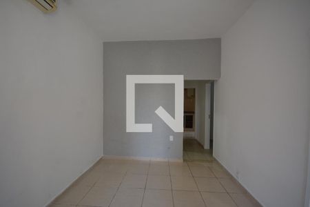 Sala de casa para alugar com 2 quartos, 85m² em Oswaldo Cruz, Rio de Janeiro