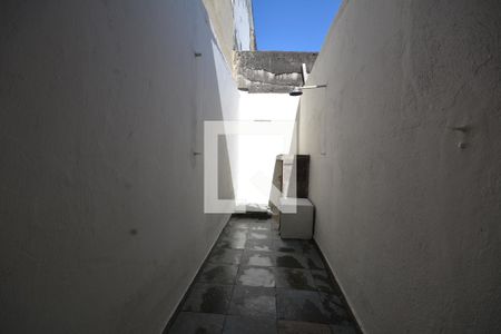 Casa para alugar com 85m², 2 quartos e 1 vagaÁrea de serviço