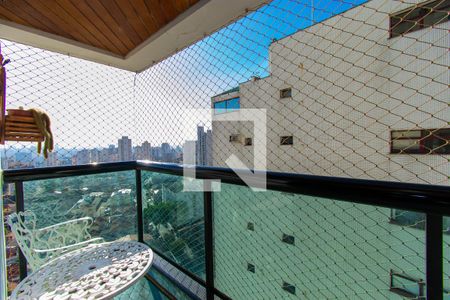 Apartamento à venda com 156m², 3 quartos e 3 vagas Apartamento à venda com 156m², 3 quartos e 3 vagasVaranda da Suíte 1/ Suíte 2
