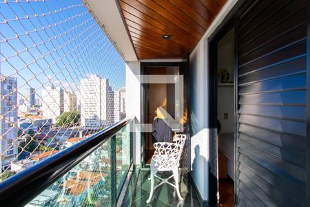 Apartamento à venda com 156m², 3 quartos e 3 vagas Apartamento à venda com 156m², 3 quartos e 3 vagasVaranda da Suíte 1/ Suíte 2