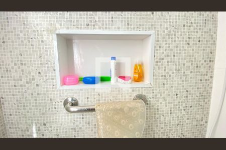 Apartamento à venda com 79m², 2 quartos e 1 vagaBanheiro Social 