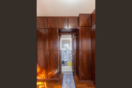 Casa à venda com 160m², 2 quartos e 3 vagasCloset da Suite 2