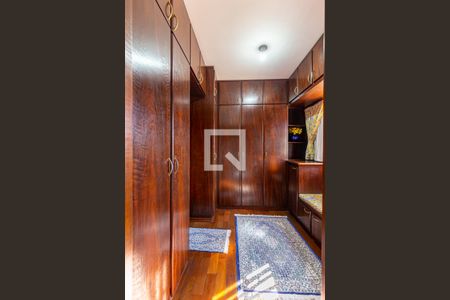 Casa à venda com 160m², 2 quartos e 3 vagasCloset da Suite 2