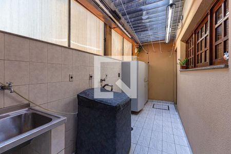 Casa à venda com 160m², 2 quartos e 3 vagasÁrea de Serviço