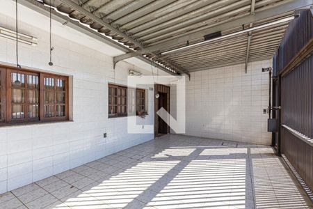 Casa à venda com 160m², 2 quartos e 3 vagasGaragem