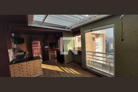 Apartamento à venda com 120m², 3 quartos e 3 vagasCobertura - churrasqueira