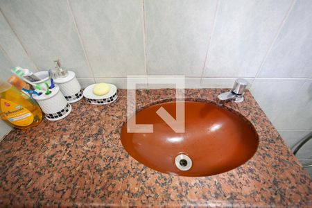 Casa à venda com 380m², 6 quartos e 7 vagas Casa à venda com 380m², 6 quartos e 7 vagasBanheiro Suíte Casa 1