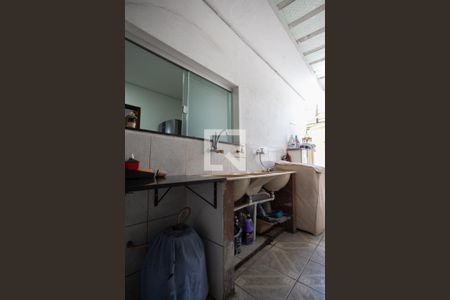 Casa à venda com 380m², 6 quartos e 7 vagas Casa à venda com 380m², 6 quartos e 7 vagasÁrea de Serviço Casa 1