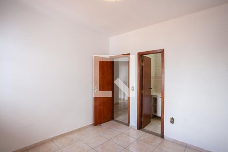 Casa à venda com 380m², 6 quartos e 7 vagas Casa à venda com 380m², 6 quartos e 7 vagasSuíte Casa 2