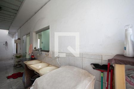 Casa à venda com 380m², 6 quartos e 7 vagas Casa à venda com 380m², 6 quartos e 7 vagasÁrea de Serviço Casa 1