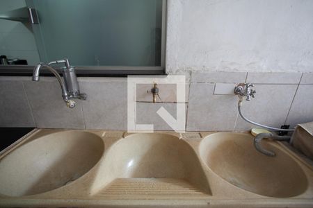 Casa à venda com 380m², 6 quartos e 7 vagas Casa à venda com 380m², 6 quartos e 7 vagasÁrea de Serviço Casa 1