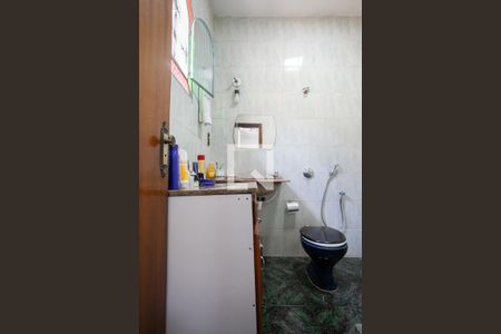 Casa à venda com 380m², 6 quartos e 7 vagas Casa à venda com 380m², 6 quartos e 7 vagasBanheiro Suíte Casa 1