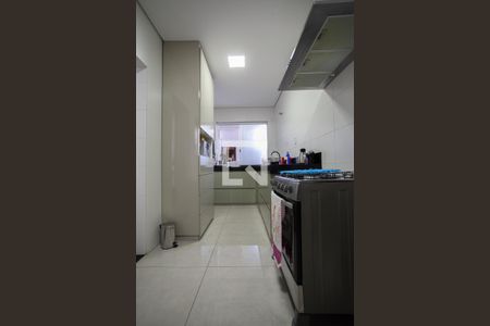 Casa à venda com 380m², 6 quartos e 7 vagas Casa à venda com 380m², 6 quartos e 7 vagasCozinha  Casa 1