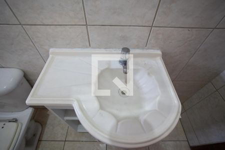 Casa à venda com 380m², 6 quartos e 7 vagas Casa à venda com 380m², 6 quartos e 7 vagasBanheiro Social  Casa 2