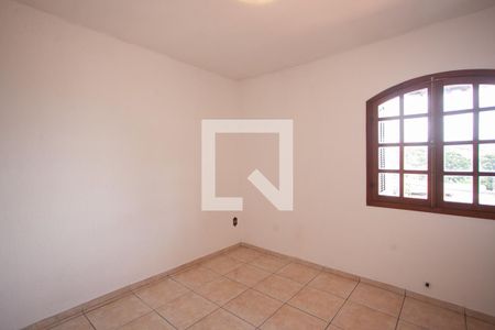 Casa à venda com 380m², 6 quartos e 7 vagas Casa à venda com 380m², 6 quartos e 7 vagasSuíte Casa 2