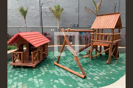 Apartamento à venda com 84m², 3 quartos e 2 vagas Apartamento à venda com 84m², 3 quartos e 2 vagasÁrea comum - Playground