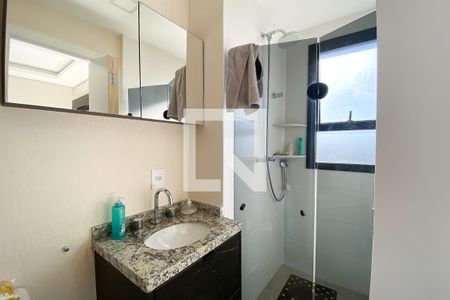 Apartamento à venda com 84m², 3 quartos e 2 vagas Apartamento à venda com 84m², 3 quartos e 2 vagasBanheiro da Suíte 1