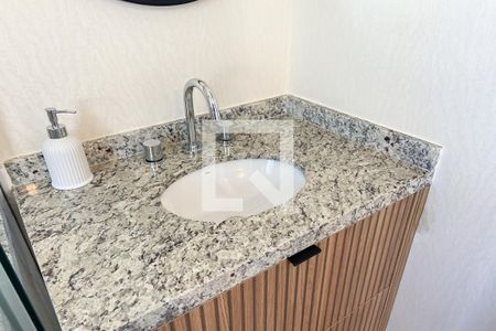 Apartamento à venda com 84m², 3 quartos e 2 vagas Apartamento à venda com 84m², 3 quartos e 2 vagasBanheiro da Suíte 3