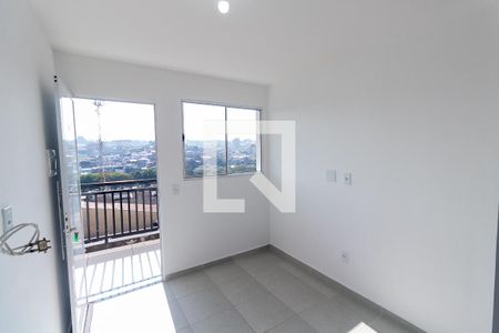 Sala/Cozinha de apartamento para alugar com 2 quartos, 52m² em Vila Ré, São Paulo