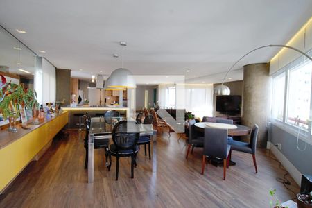 Sala de apartamento para alugar com 3 quartos, 210m² em Vila Andrade, São Paulo