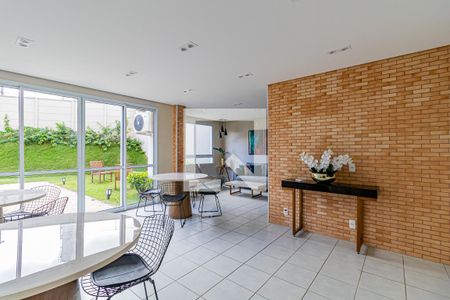 Apartamento à venda com 44m², 2 quartos e 1 vaga Apartamento à venda com 44m², 2 quartos e 1 vagaÁrea comum - Salão de festas