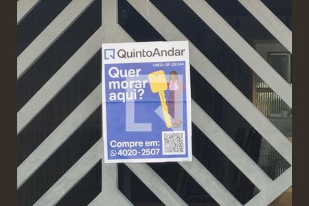 Casa à venda com 186m², 2 quartos e 3 vagasPlaquinha instalada no portão do imovel